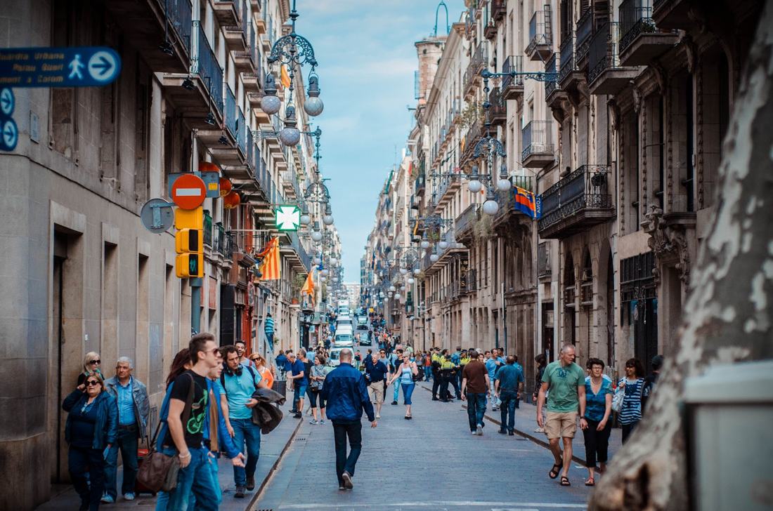Cosita varias en Barcelona, fotografía de Geo Aragón (Siguiendo al Conejo Blanco)