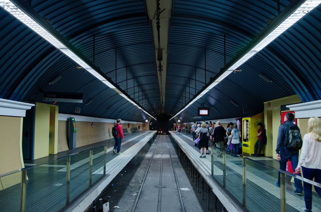 El metro de Barcelona, fotografía de Geo Aragón (Siguiendo al Conejo Blanco)