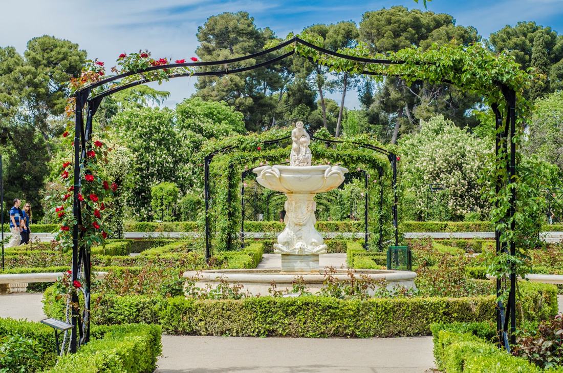 Madrid - Parque El Retiro - Regalo para las madres., fotografía de Geo Aragón (Siguiendo al Conejo Blanco)